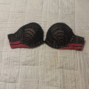 Victoria's Secret Black and Pink Lace Bra